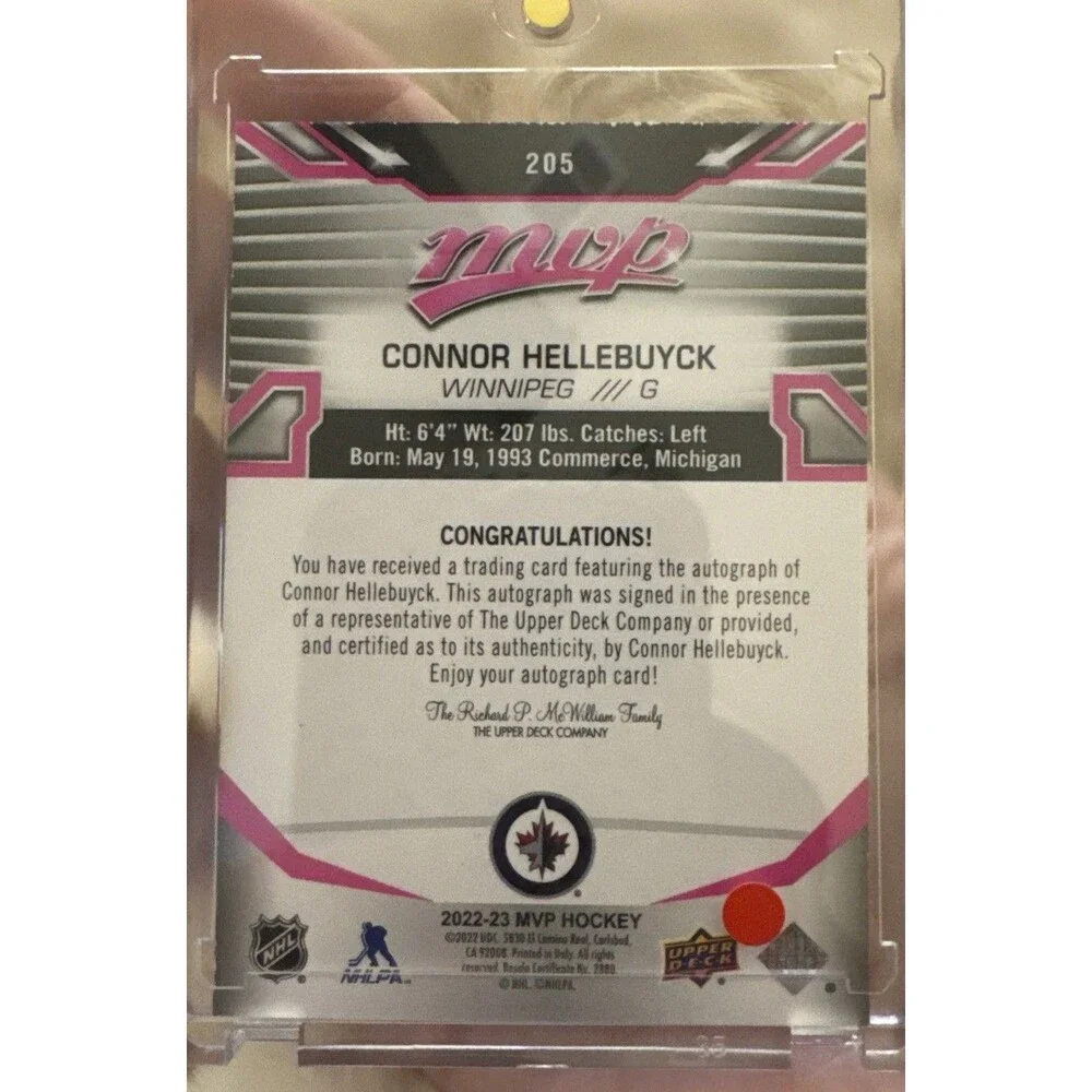 2022-23 Upper Deck MVP Autograph Connor Hellebuyck Auto